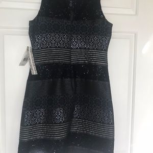 Kay Unger cocktail dress size 4 new with tags